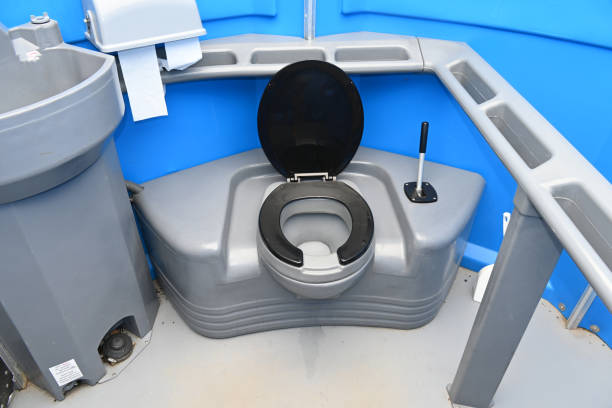 Portable Toilet Options We Offer in Jasper, TN